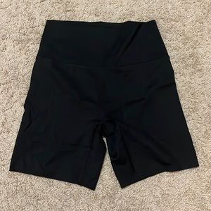 🚨5/$25!! Never worn AE Offline Biker Shorts